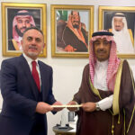 The Saudi Crown Prince Receives the New Diplomats' Credentials at Riyadh