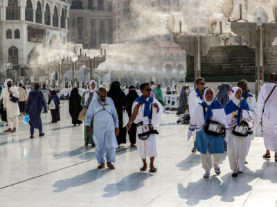 Saudi Arabia Issues a Heat-Related Warning for this Year's Hajj