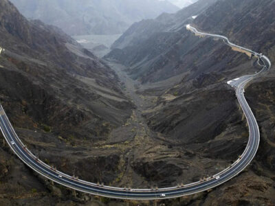 The Iconic Saudi Mountain Route Known as Aqabat Shaar is Vital to the Rough Beauty of Asir