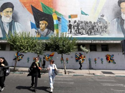 Iran's Government Offices and Banks are Closed Due to a Heat Wave; Usage of Electricity Skyrockets