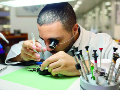 Time to Spare – Saudi Arabian Watchmakers Perfect the Art