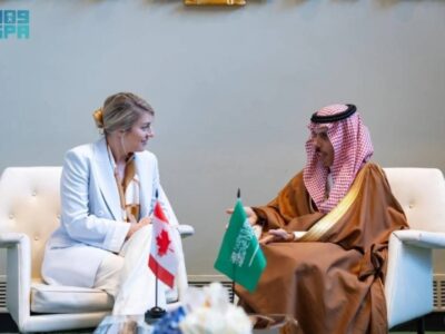 Saudi FM Meets Peers from Venezuela and Canada in New York