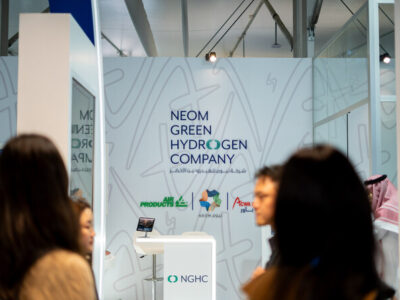 According to the CEO, the World's Largest Green Hydrogen Plant is Expected to Open in Saudi Arabia in 2026