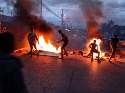 Amid Election Protests, Hundreds Break Out of a Mozambican Prison