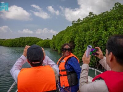 Ramsar Chief Discusses on Wetlands in the Farasan Islands