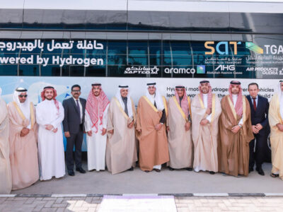 The First Hydrogen-powered bus in Saudi Arabia is Inaugurated by the Governor of Al-Ahsa