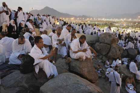 The Saudi Ministry gives International offices a Deadline to Finish their Contracts for Hajj Services