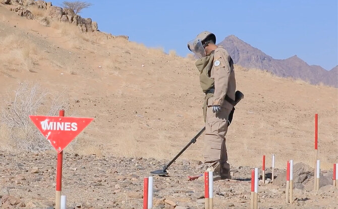 732 Houthi Mines in Yemen are Cleared by a Saudi Initiative