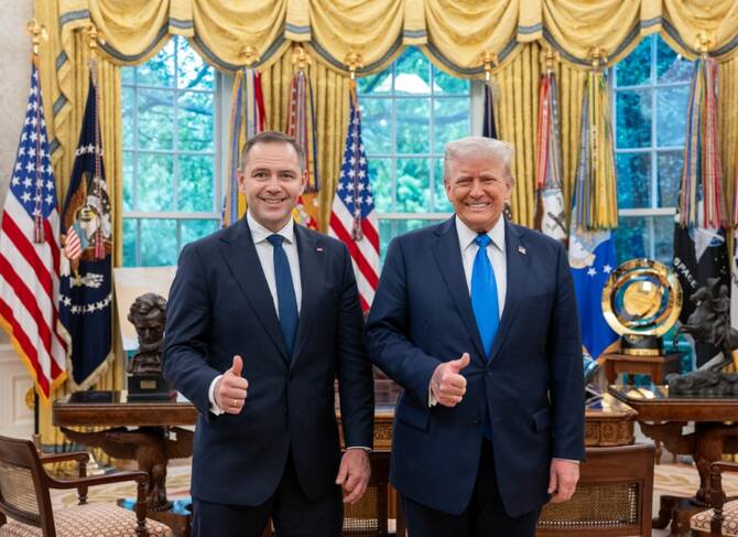 Trump is Visited by a Right-Wing Polish Presidential Contender