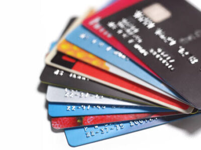 Saudi Credit Card Borrowing Remains Above $8 Billion and Only 2% Below its Peak Level Due to The Digital Transformation