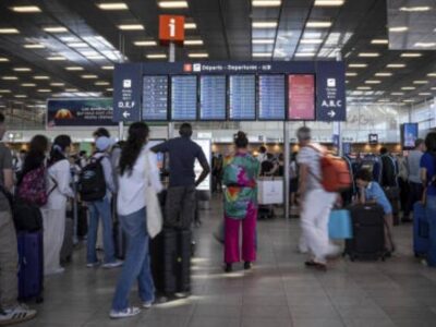 Flights are Disrupted For The Second Day Due to The Strike by French Air Traffic Controllers