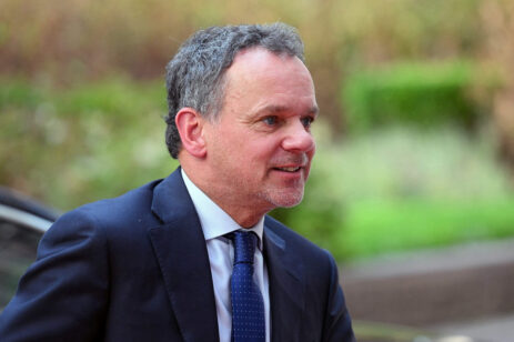 Due to Israel's Sanctions, the Dutch Foreign Minister Resigned