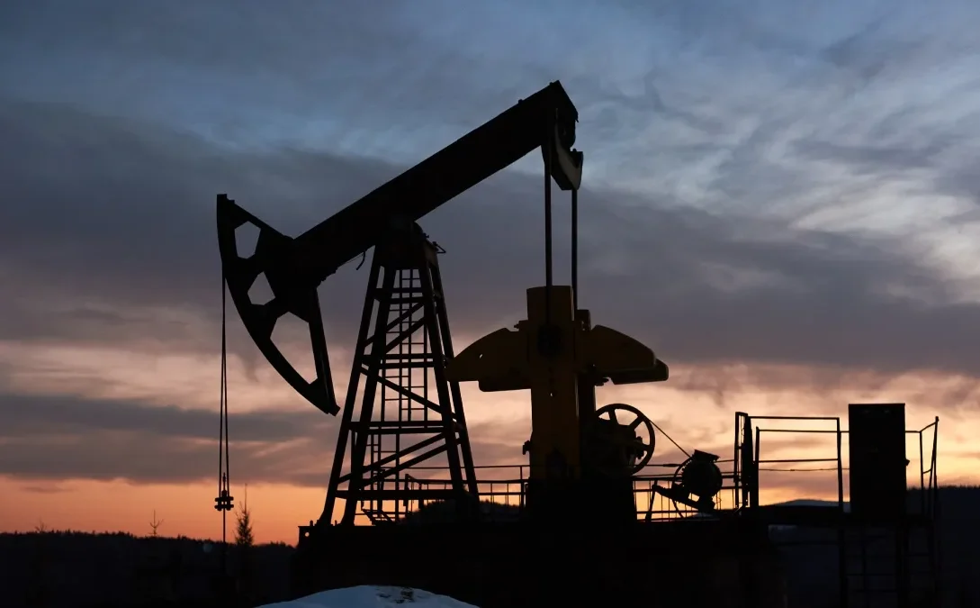 Oil Updates: Prices Rise Following a Warning From the US About Penalties Against Russia
