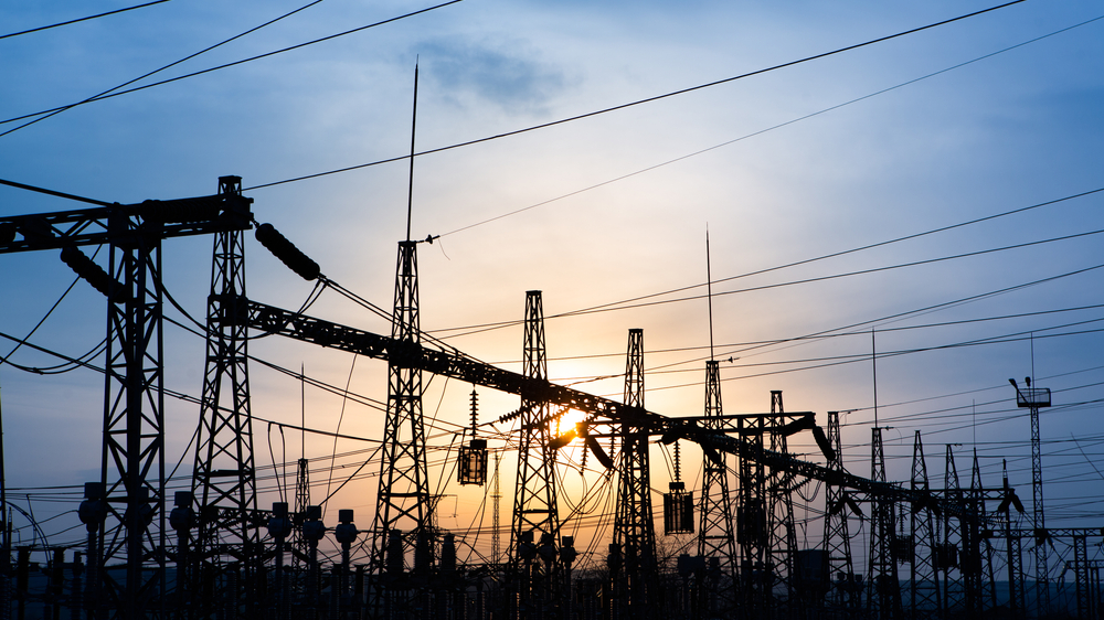 Electricity Prices in Focus: Why Experts Disagree with Trump on Renewables