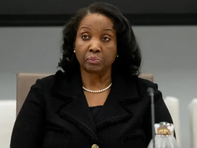 Appeals Court Blocks Trump’s Attempt to Remove Fed Governor Lisa Cook