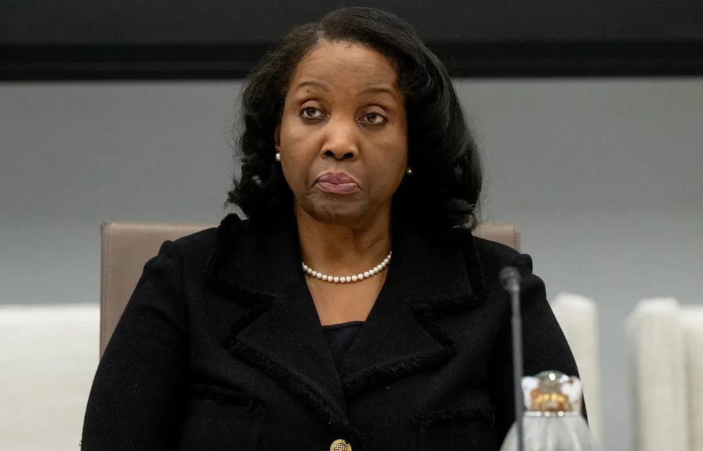 Appeals Court Blocks Trump’s Attempt to Remove Fed Governor Lisa Cook