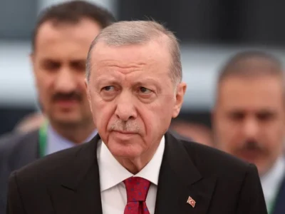 Erdogan to Spanish PM: Turkiye Fully Supports Gaza Aid Efforts
