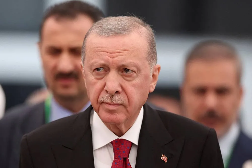 Erdogan to Spanish PM: Turkiye Fully Supports Gaza Aid Efforts