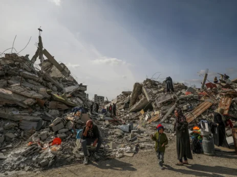 Gaza Civilians Fear Collapse of Fragile Ceasefire Agreement