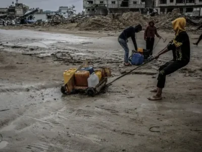 Gazans Express Deep Concern as Israeli Forces Mark Withdrawal Line