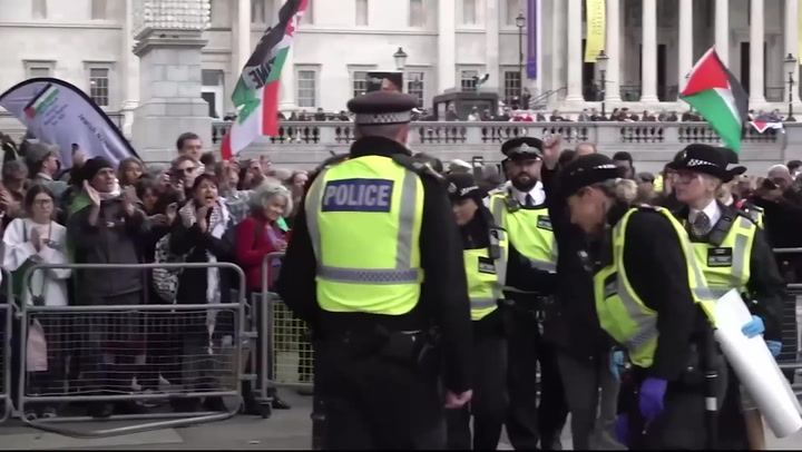 London Police Detain Pro-Palestinian Protesters Amid Rising Tensions