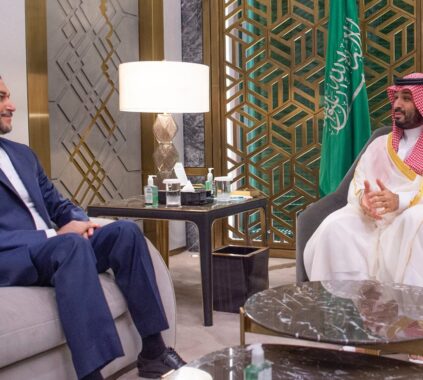 Iranian Foreign Minister Receives Saudi Official in Tehran for Key Talks