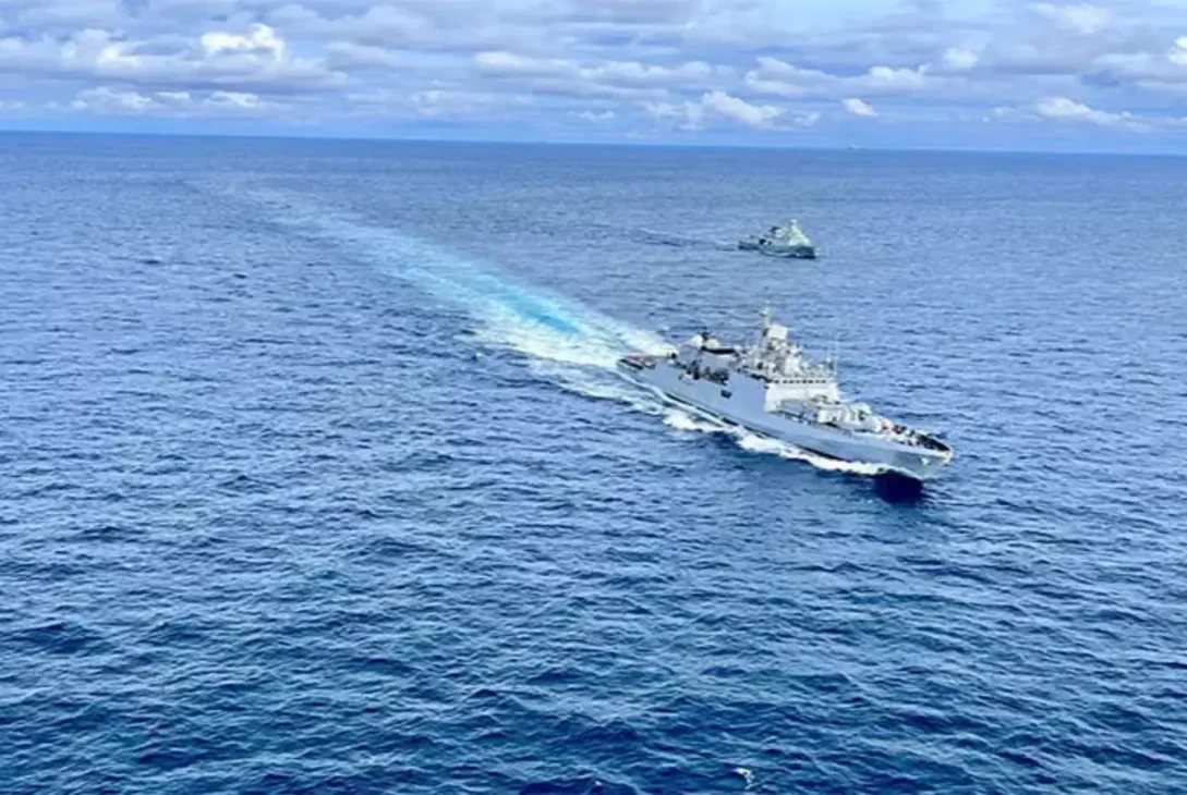 Saudi and Omani Naval Forces Conduct Joint Missile Exercises at Sea