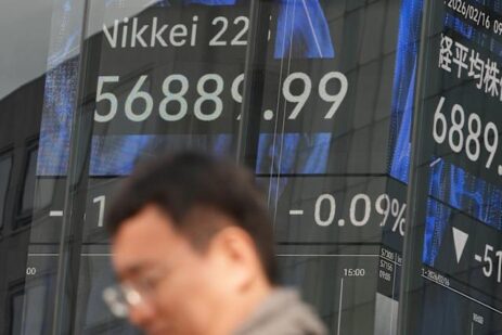 Global Markets Climb While Japan Slips: What’s Driving the Divergence?