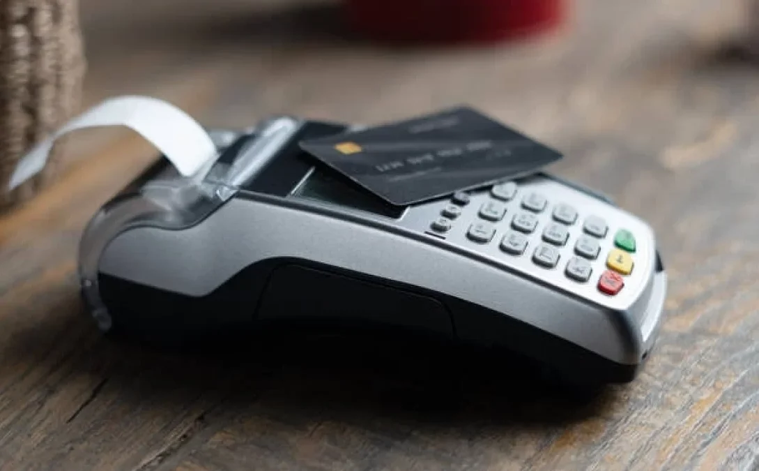 Saudi POS Spending Hits $3.8 Billion in Late February with 4.5% Growth