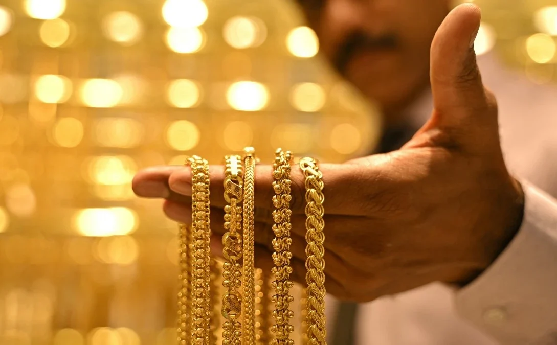 Gold Prices Rise as Iran War Boosts Safe-Haven Demand but Strong Dollar Caps Gains