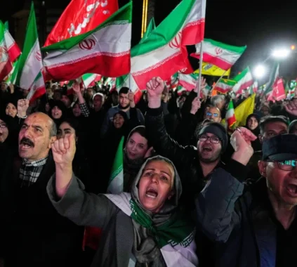 Iran Pushes to Include Lebanon in Any Ceasefire Deal