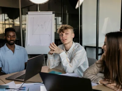 How to Turn Cold Emails into B2B Sales Conversations That Get Replies