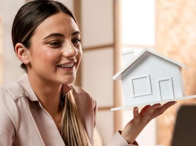 Property Ownership Emerges as the Biggest Financial Goal for Urban Women
