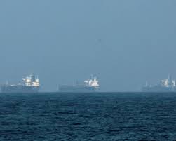 Ship Hit Near Hormuz Strait: UK Maritime Agency Shares Key Details