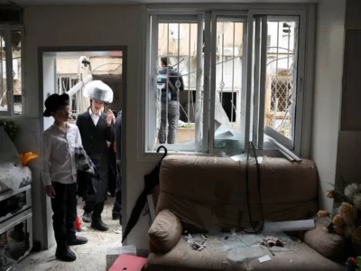 Israel Medics Report One Injured After Iranian Missile Attack