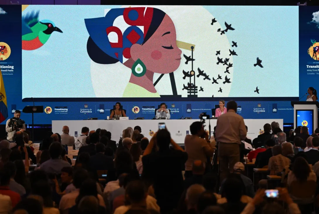 France’s 2050 Fossil Fuel Exit Roadmap: What It Means for Europe’s Energy Future