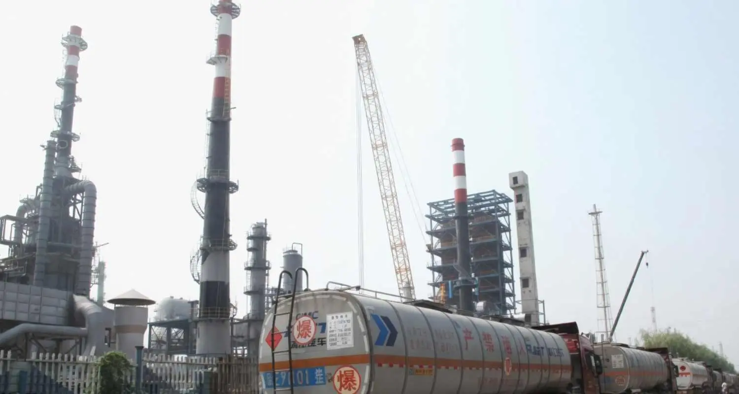 Why the US Is Targeting China’s Teapot Refineries for Buying Iranian Oil