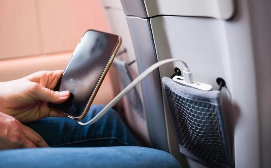 Saudi Arabia Bans Power Bank Charging on Flights: What Travelers Need to Know