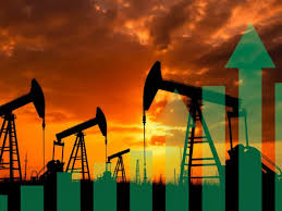 Oil Market Recovery Fueled by Iran Tensions and Inventory Drawdowns