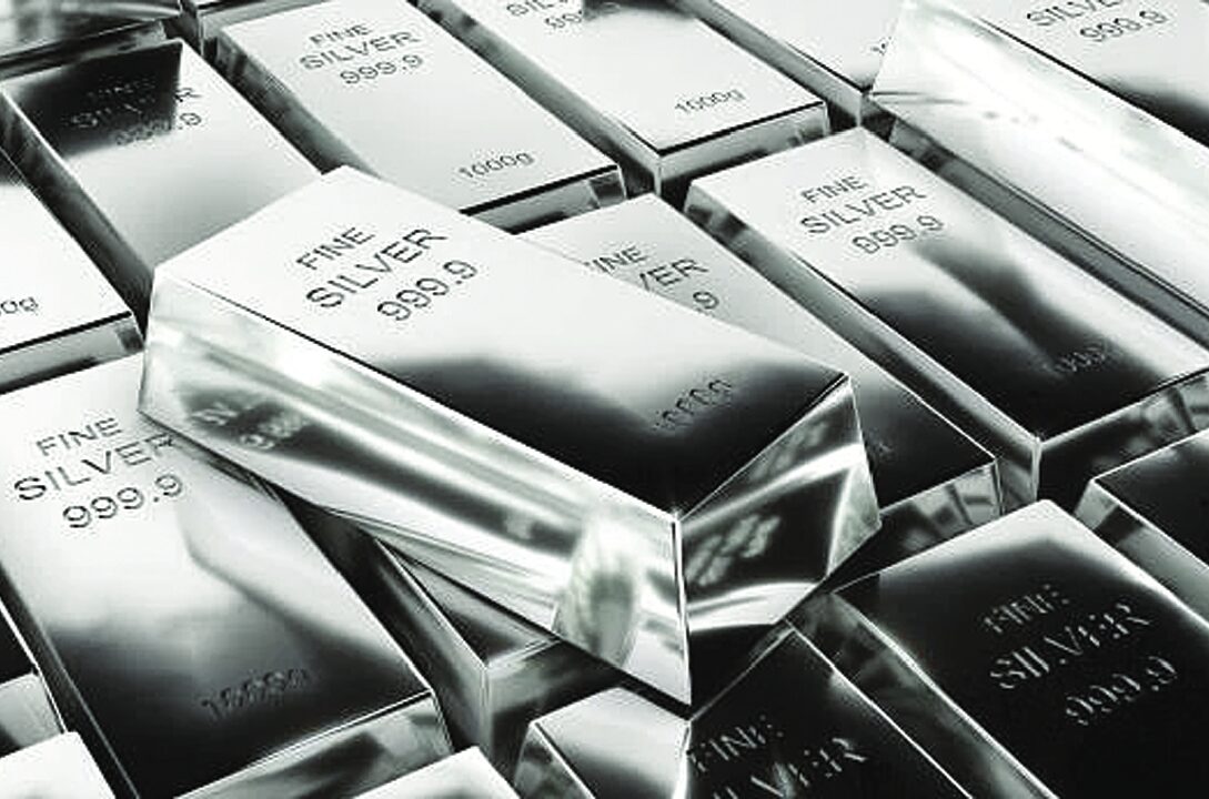 Silver Prices Slip in Dubai Trade Amid Changing Global Market Sentiment