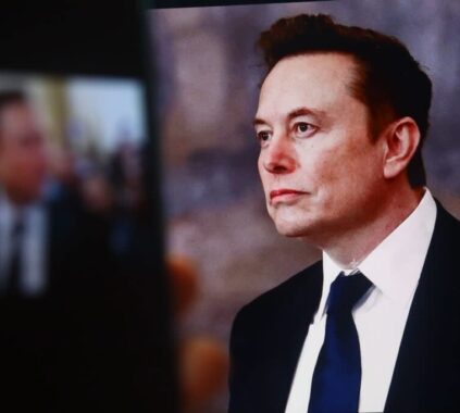 Elon Musk Becomes the World's First Trillionaire Thanks to SpaceX IPO