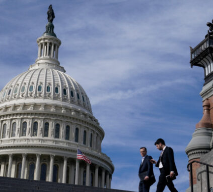 US House Takes Stand on Iran Conflict With New War Powers Resolution