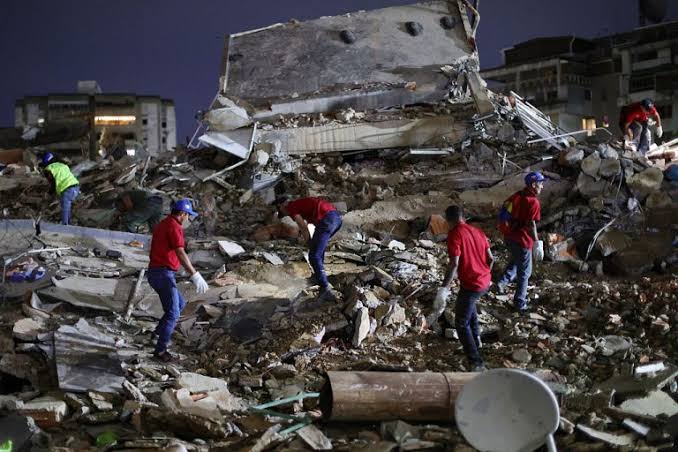Earthquake Recovery in Venezuela: Coordination Between Citizens, NGOs, and Authorities