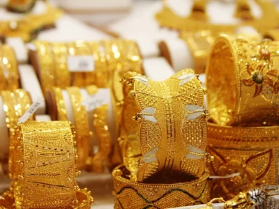 What the Fall in Dubai Gold Prices Means for Buyers and Investors