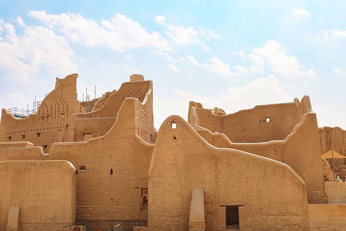 How to Apply for a Saudi Package Visa: Eligibility, Cost and Validity Guide