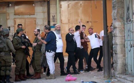 Israel Police Detain Man Accused of Assaulting Palestinians in Military Attire