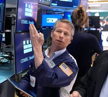 Strong Corporate Forecasts Spark Historic Stock Market Gains