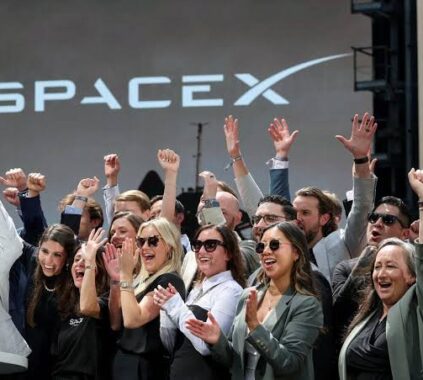Big Investors Search for the Next AI Winners as Capex Concerns Fade