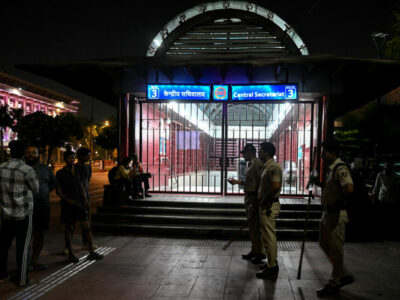 India Employs Police and Restricts Transportation in Anticipation of a Significant Demonstration