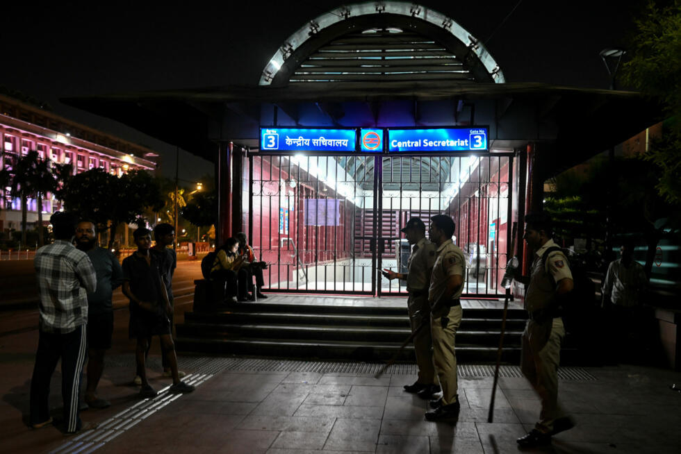 India Employs Police and Restricts Transportation in Anticipation of a Significant Demonstration